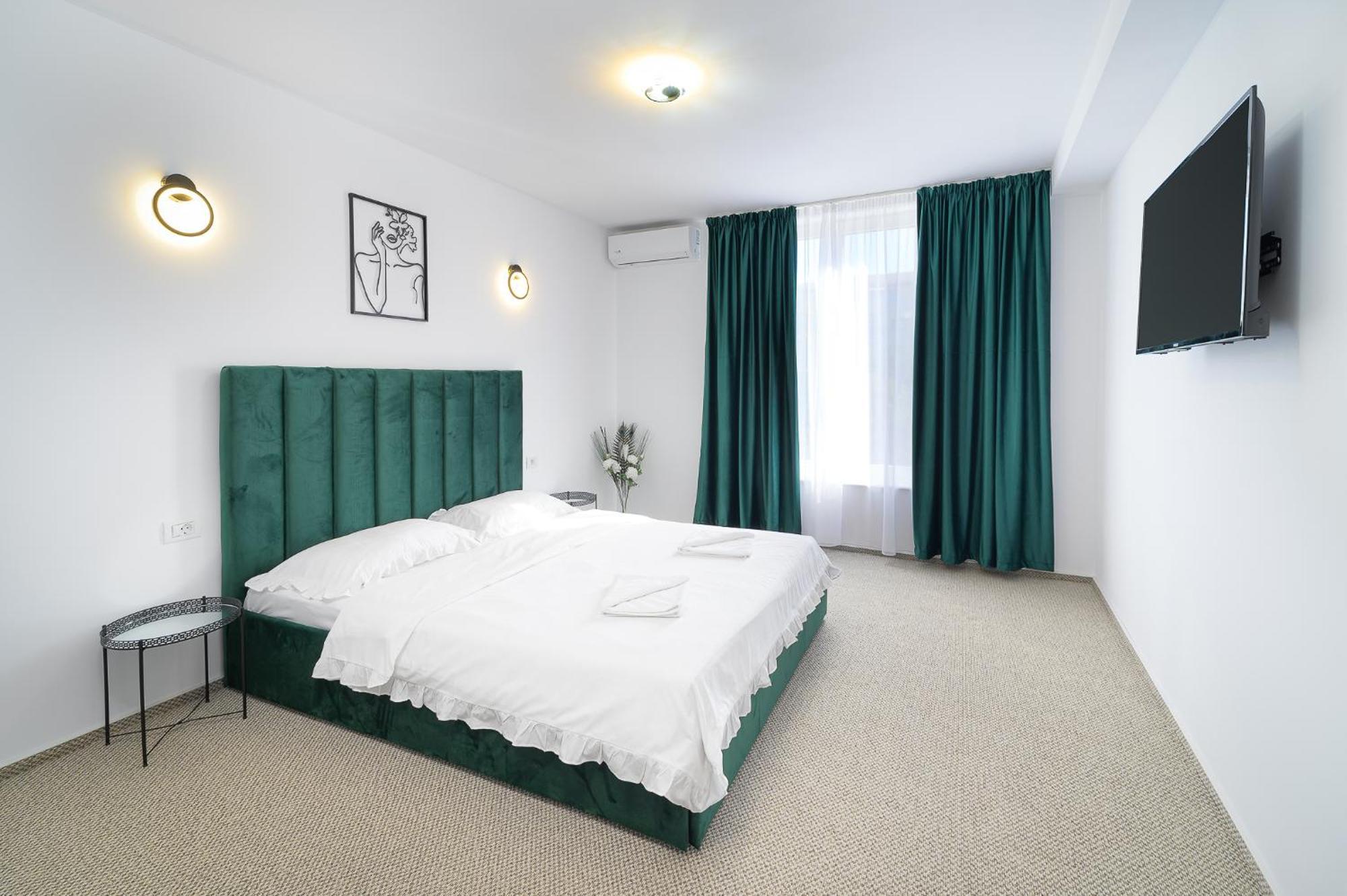 Francesca Hotel