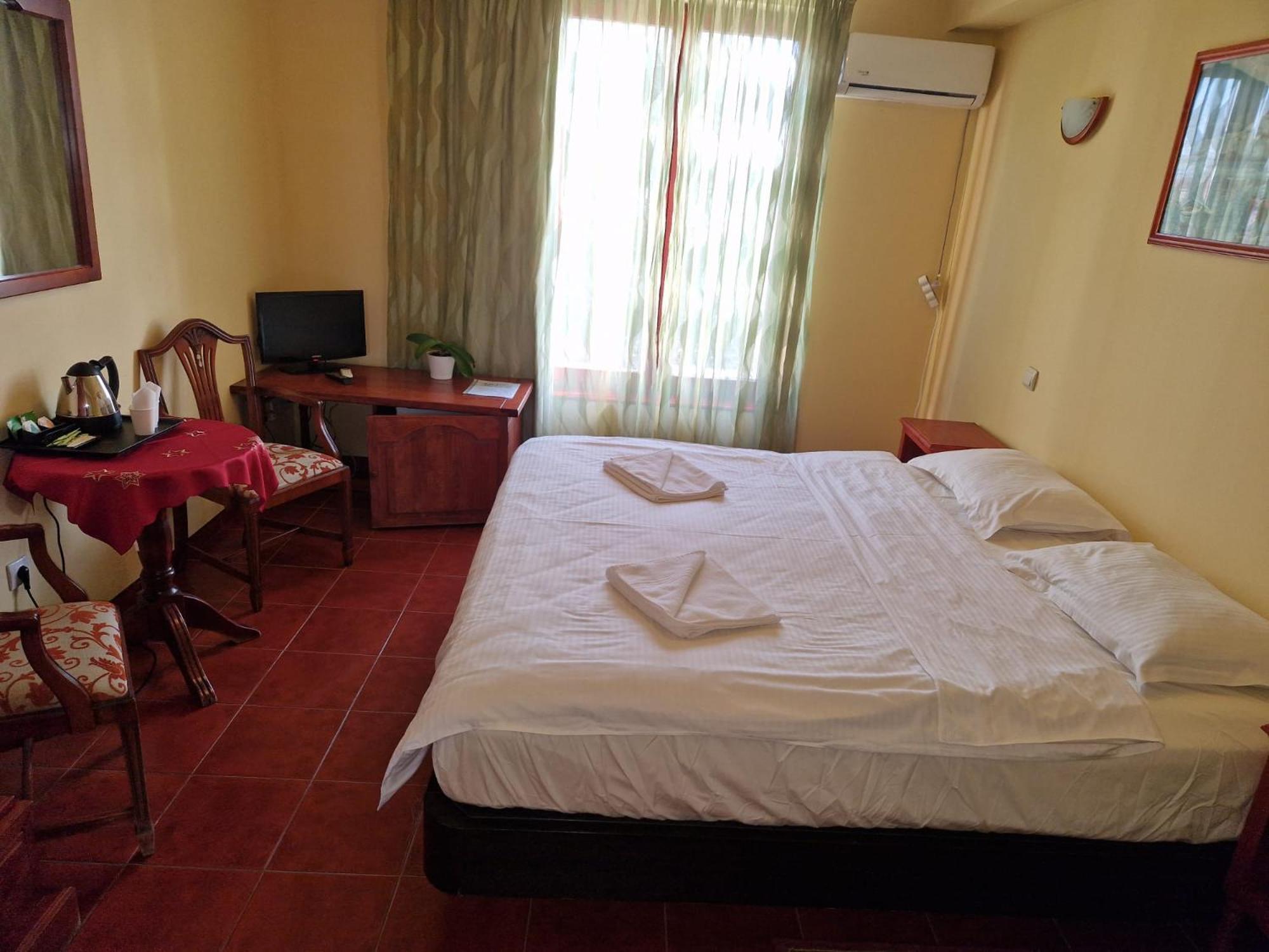 Hotel Francesca 3*